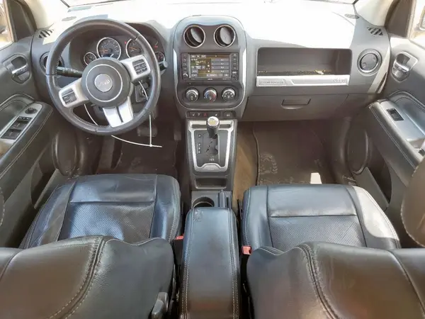1C4NJDEB8GD557522 2016 JEEP COMPASS - Image 8