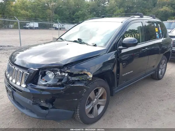 1C4NJDEB8GD559268 2016 JEEP COMPASS - Image 2