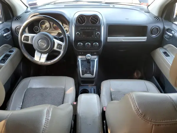 1C4NJDEB8GD587636 2016 JEEP COMPASS - Image 8