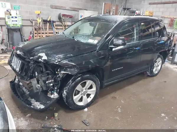 1C4NJDEB8GD650914 2016 JEEP COMPASS - Image 2