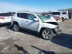 1C4NJDEB8GD685596 2016 JEEP COMPASS