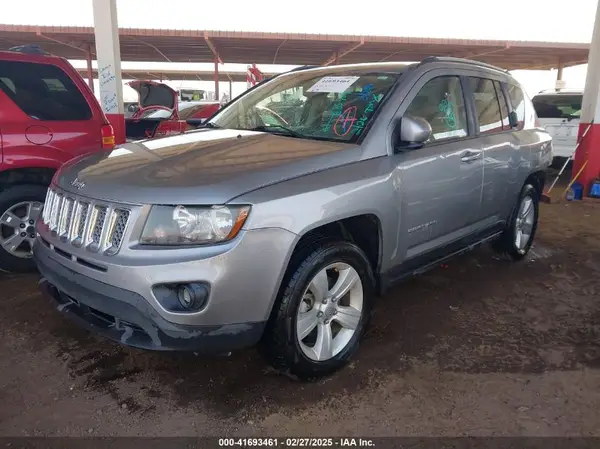 1C4NJDEB8GD685789 2016 JEEP COMPASS - Image 2