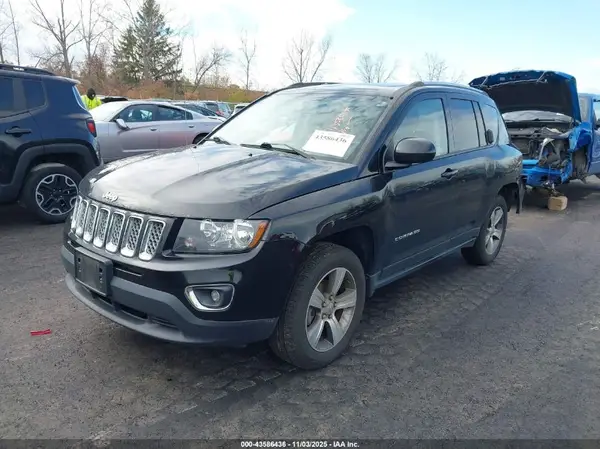 1C4NJDEB8GD702445 2016 JEEP COMPASS - Image 2