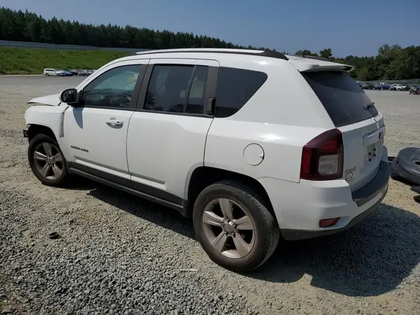 1C4NJDEB8GD723537 2016 JEEP COMPASS - Image 2