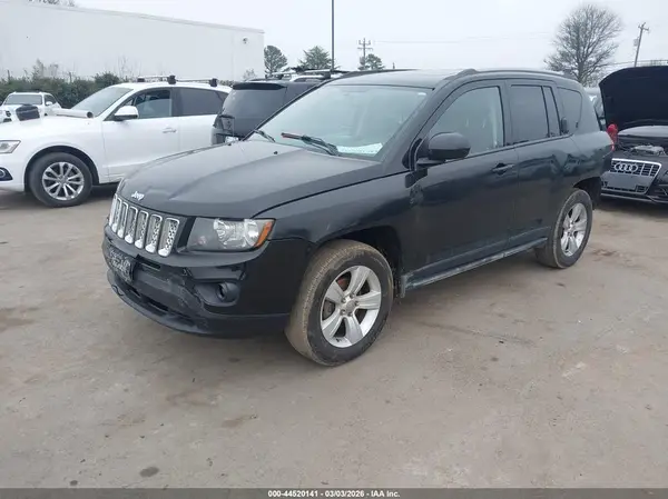1C4NJDEB8GD725983 2016 JEEP COMPASS - Image 2