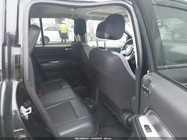 1C4NJDEB8GD725983 2016 JEEP COMPASS - Image 8