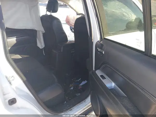 1C4NJDEB8GD759163 2016 JEEP COMPASS - Image 8