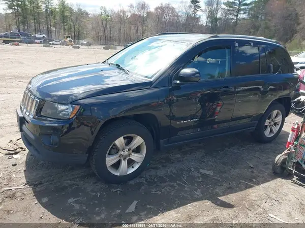 1C4NJDEB8GD779235 2016 JEEP COMPASS - Image 2