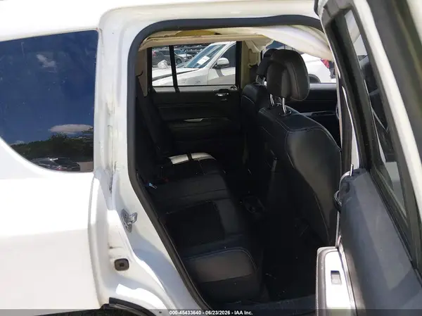 1C4NJDEB8GD790302 2016 JEEP COMPASS - Image 8