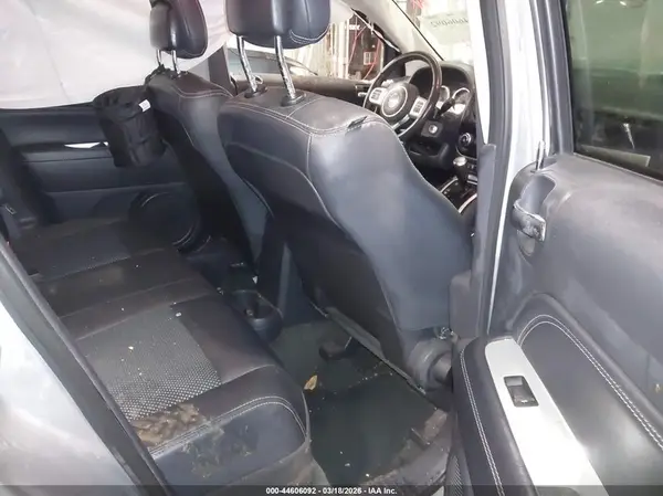 1C4NJDEB8GD804327 2016 JEEP COMPASS - Image 8