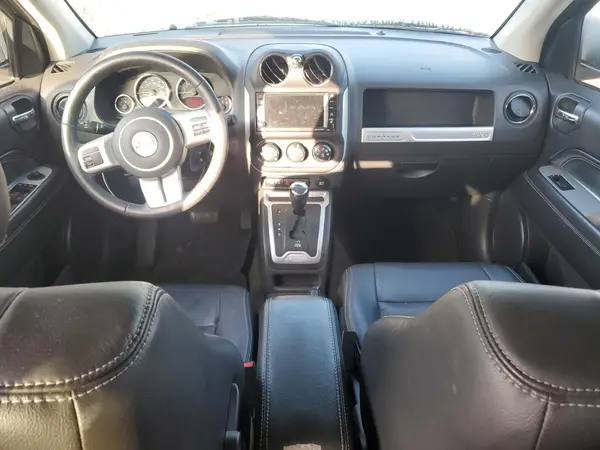 1C4NJDEB8GD809463 2016 JEEP COMPASS - Image 8