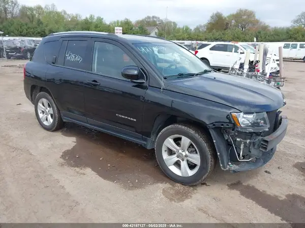 1C4NJDEB8GD810421 2016 JEEP COMPASS - Image 1
