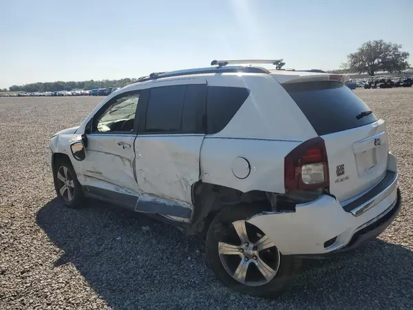 1C4NJDEB8HD101151 2017 JEEP COMPASS - Image 2
