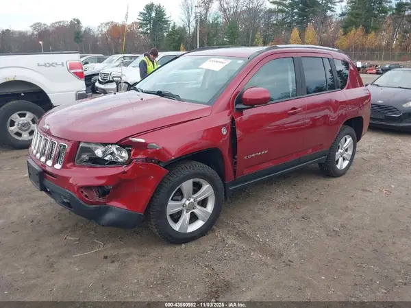 1C4NJDEB8HD101652 2017 JEEP COMPASS - Image 2