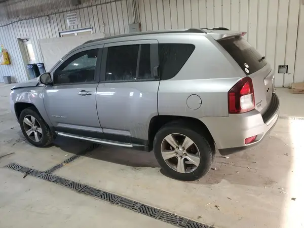 1C4NJDEB8HD108150 2017 JEEP COMPASS - Image 2