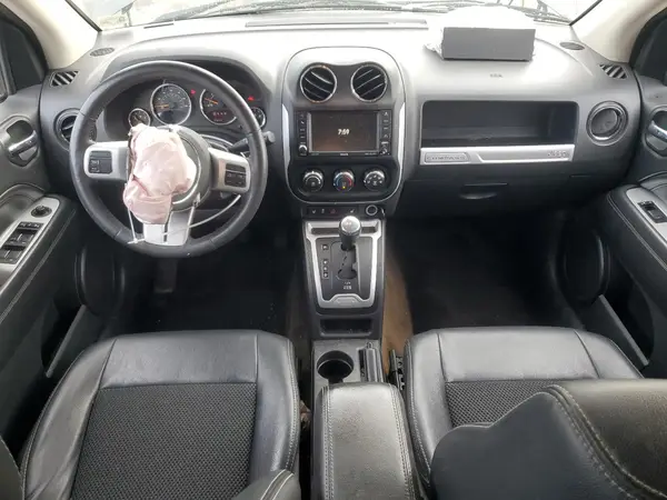 1C4NJDEB8HD109640 2017 JEEP COMPASS - Image 8