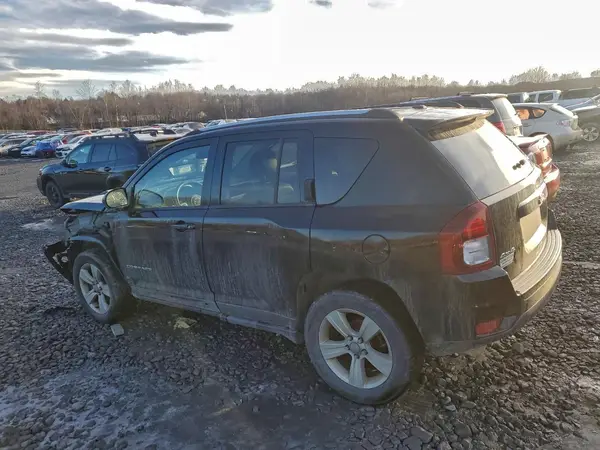 1C4NJDEB8HD121609 2017 JEEP COMPASS - Image 2