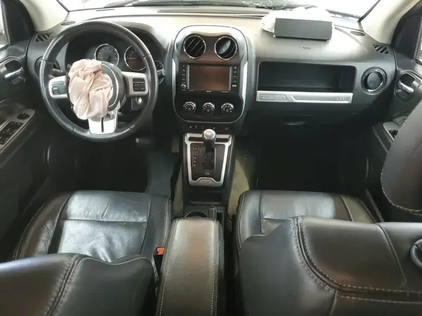 1C4NJDEB8HD129175 2017 JEEP COMPASS - Image 8