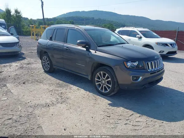 1C4NJDEB8HD137115 2017 JEEP COMPASS - Image 1