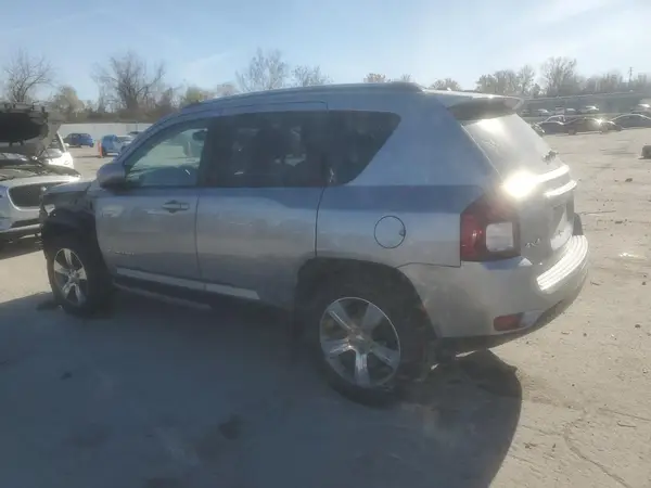 1C4NJDEB8HD137194 2017 JEEP COMPASS - Image 2