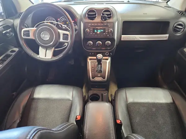1C4NJDEB8HD144257 2017 JEEP COMPASS - Image 8