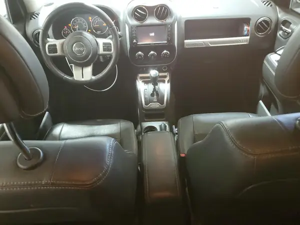 1C4NJDEB8HD176433 2017 JEEP COMPASS - Image 8