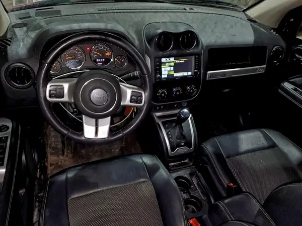 1C4NJDEB8HD177887 2017 JEEP COMPASS - Image 8