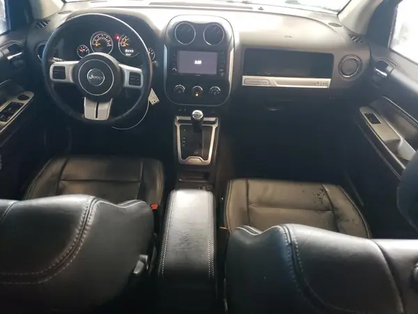1C4NJDEB8HD178103 2017 JEEP COMPASS - Image 8