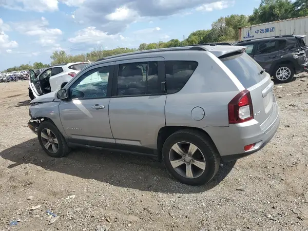 1C4NJDEB8HD178392 2017 JEEP COMPASS - Image 2