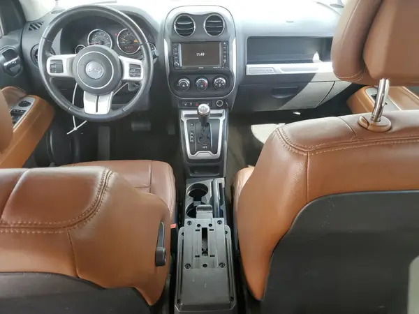 1C4NJDEB8HD178392 2017 JEEP COMPASS - Image 8