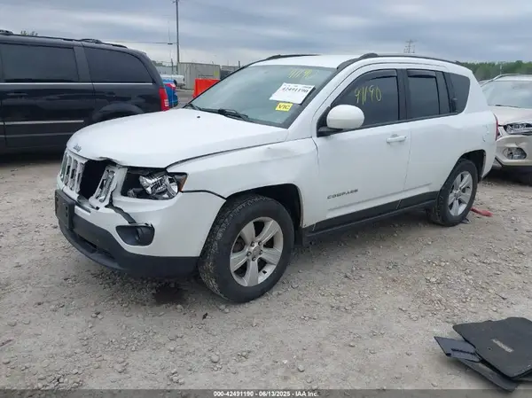 1C4NJDEB8HD191305 2017 JEEP COMPASS - Image 2