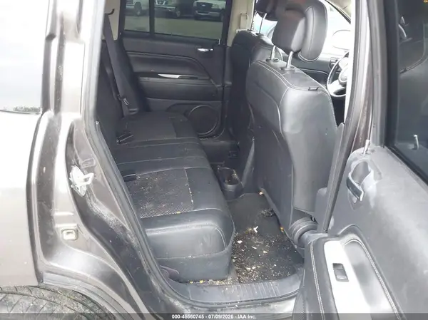 1C4NJDEB8HD191644 2017 JEEP COMPASS - Image 8