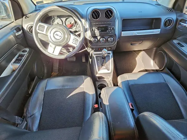 1C4NJDEB8HD191675 2017 JEEP COMPASS - Image 8