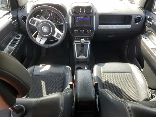1C4NJDEB8HD191806 2017 JEEP COMPASS - Image 8