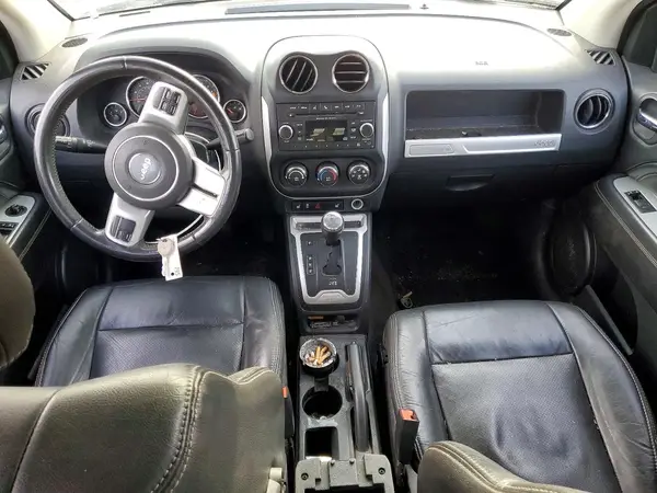 1C4NJDEB8HD192485 2017 JEEP COMPASS - Image 8