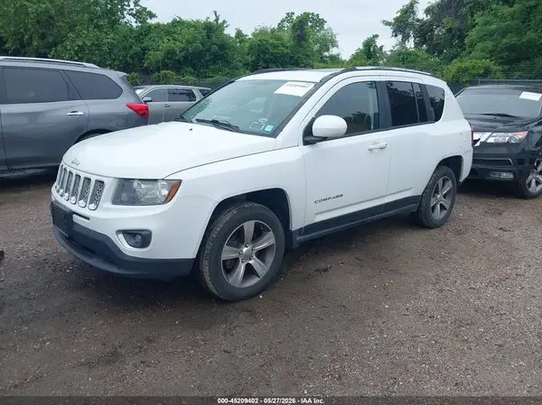 1C4NJDEB9GD558064 2016 JEEP COMPASS - Image 2