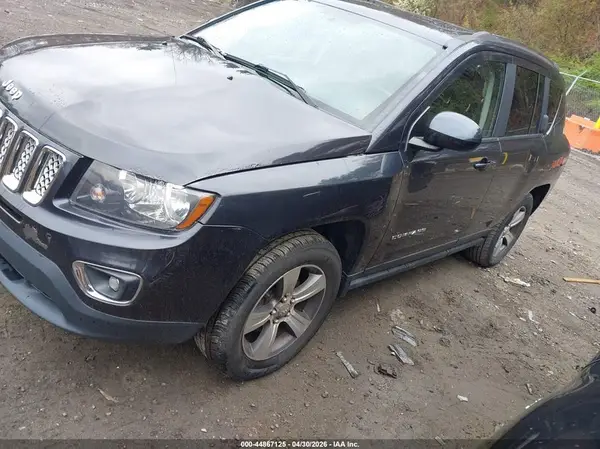 1C4NJDEB9GD588097 2016 JEEP COMPASS - Image 2