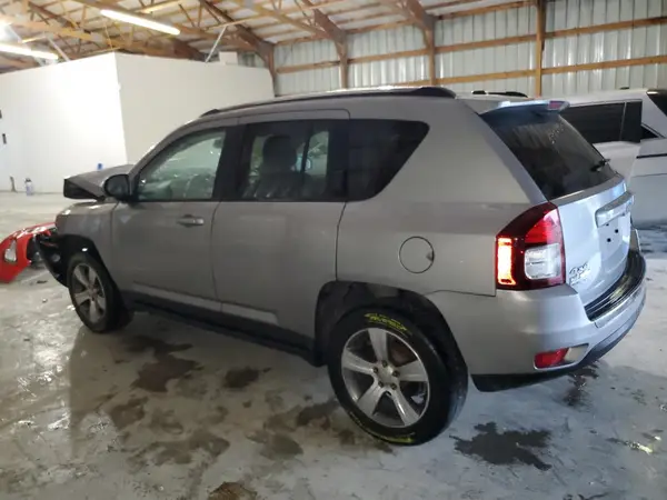 1C4NJDEB9GD596619 2016 JEEP COMPASS - Image 2
