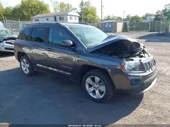 1C4NJDEB9GD598368 2016 JEEP COMPASS