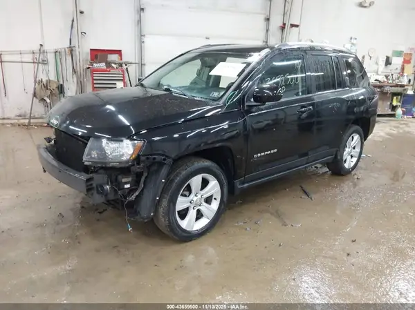 1C4NJDEB9GD598712 2016 JEEP COMPASS - Image 2