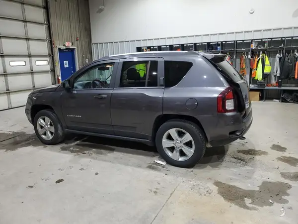 1C4NJDEB9GD672596 2016 JEEP COMPASS - Image 2