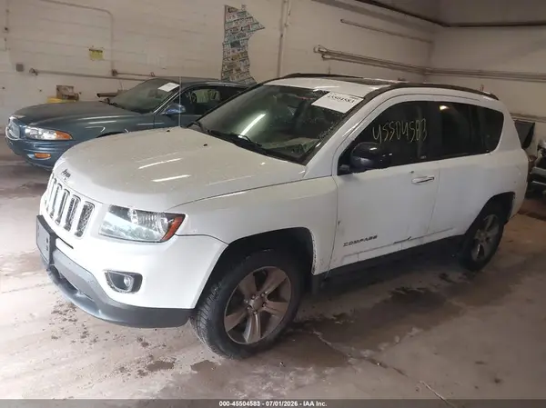 1C4NJDEB9GD684232 2016 JEEP COMPASS - Image 2