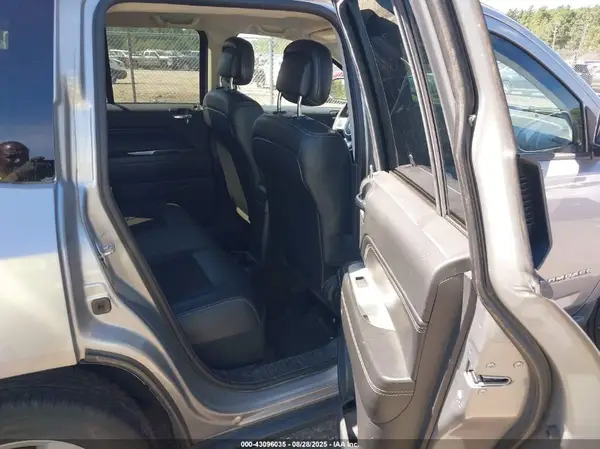 1C4NJDEB9GD685316 2016 JEEP COMPASS - Image 8