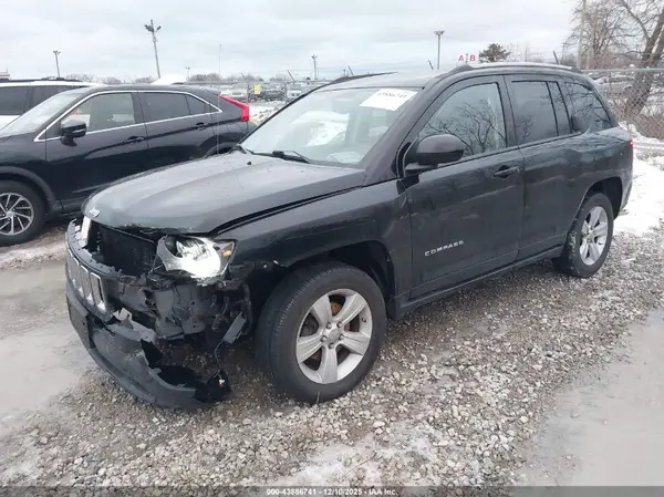 1C4NJDEB9GD692234 2016 JEEP COMPASS - Image 2