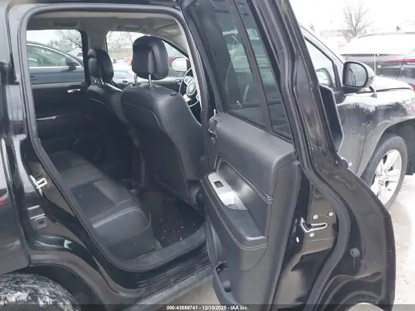 1C4NJDEB9GD692234 2016 JEEP COMPASS - Image 8