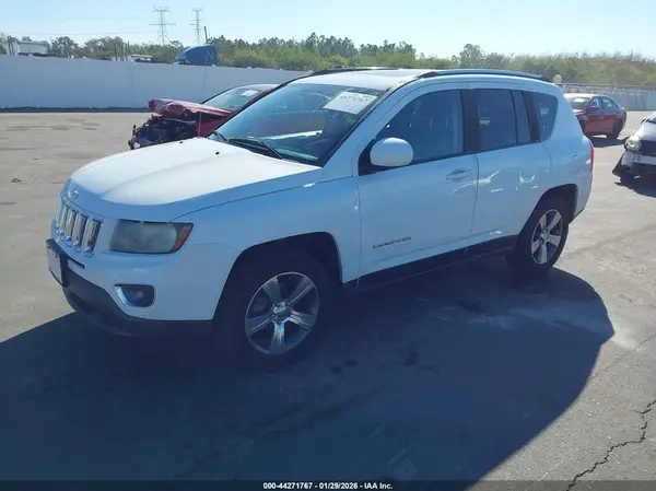 1C4NJDEB9GD708142 2016 JEEP COMPASS - Image 2