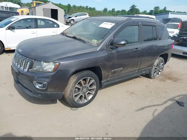 1C4NJDEB9GD708447 2016 JEEP COMPASS - Image 2