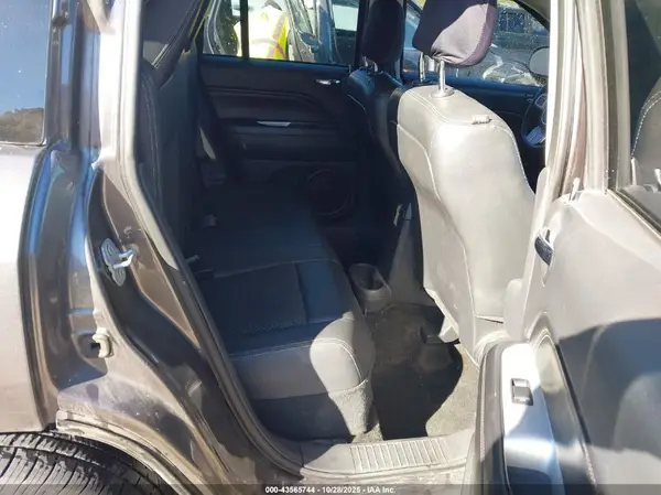 1C4NJDEB9GD714751 2016 JEEP COMPASS - Image 8