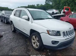 1C4NJDEB9GD745076 2016 JEEP COMPASS