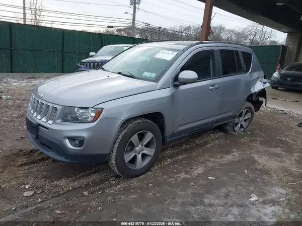 1C4NJDEB9GD786968 2016 JEEP COMPASS - Image 2